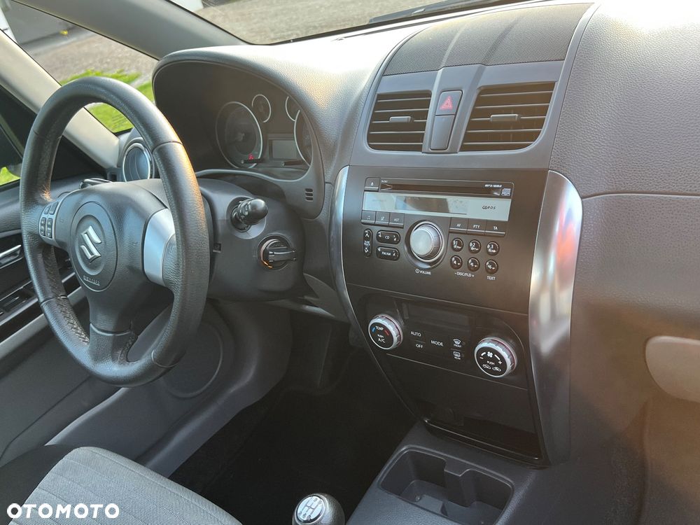 Suzuki SX4 1.6 VVT 4x4 Limited - 14