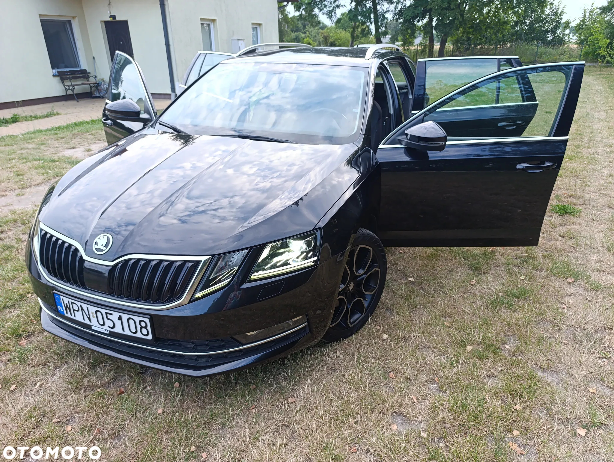 Skoda Octavia Combi 2.0 TDI DSG Style - 22