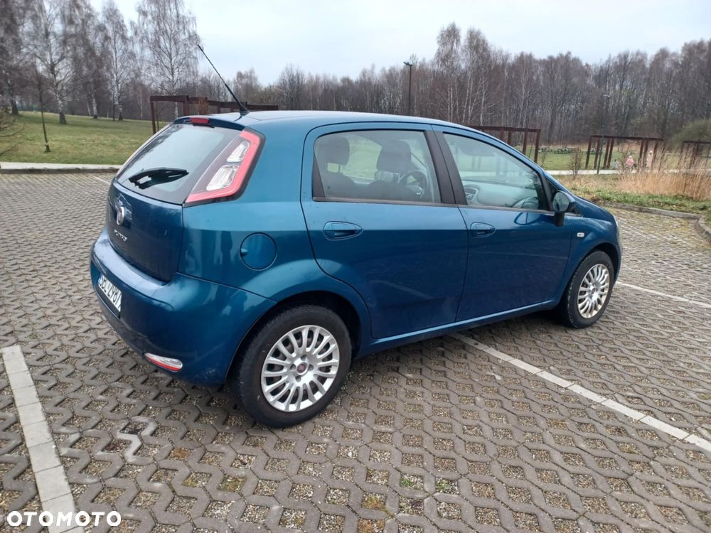 Fiat Grande Punto Actual 1.2 8V Estiva - 6
