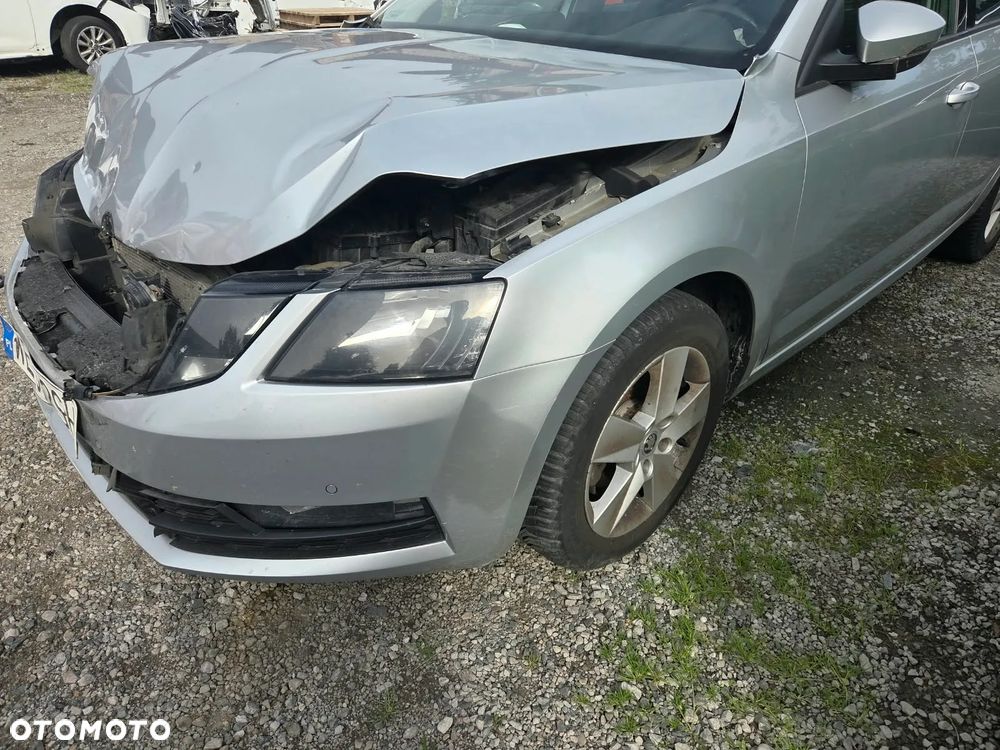 Skoda Octavia 1.6 TDI Ambition - 9