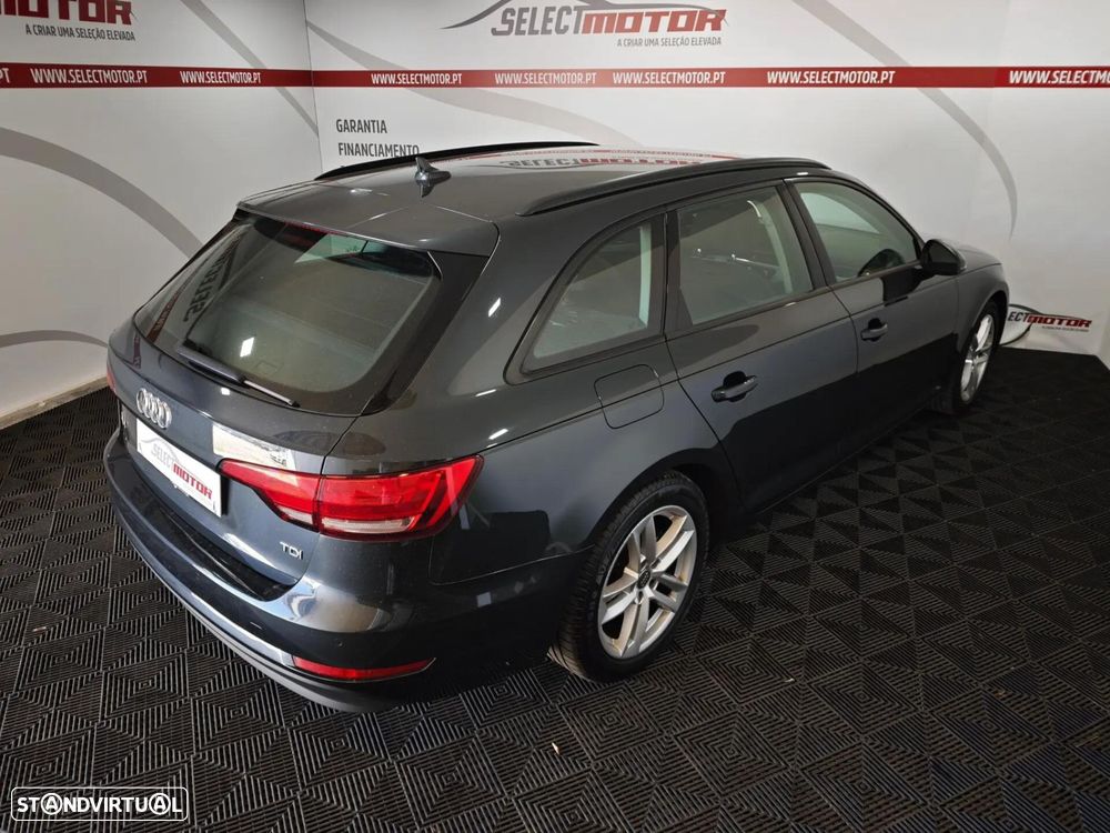 Audi A4 Avant 2.0 TDI Advance S tronic - 6
