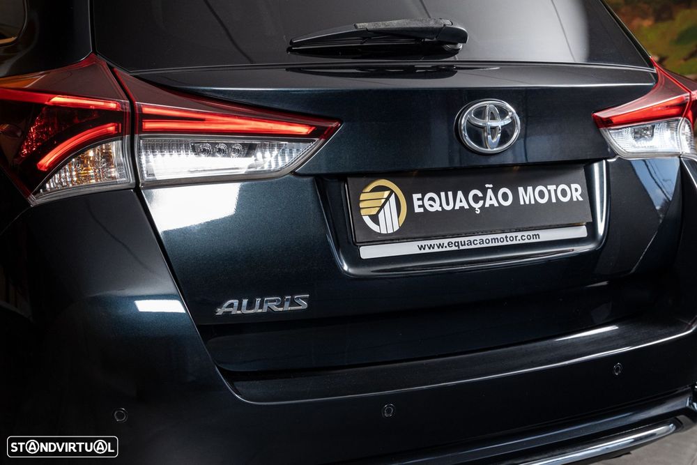 Toyota Auris Touring Sports 1.6 D-4D Comfort+P.Sport - 8