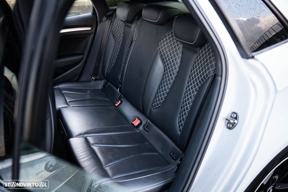 Audi S3 Sportback 2.0 TFSi quattro S tronic - 50