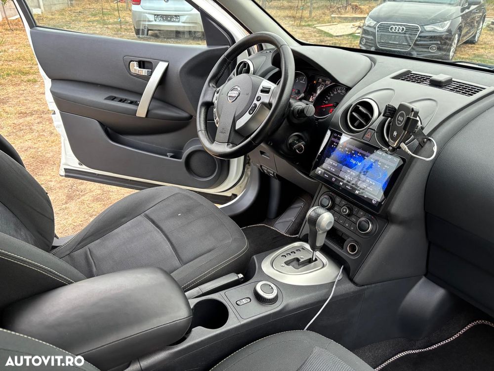 Nissan Qashqai - 14