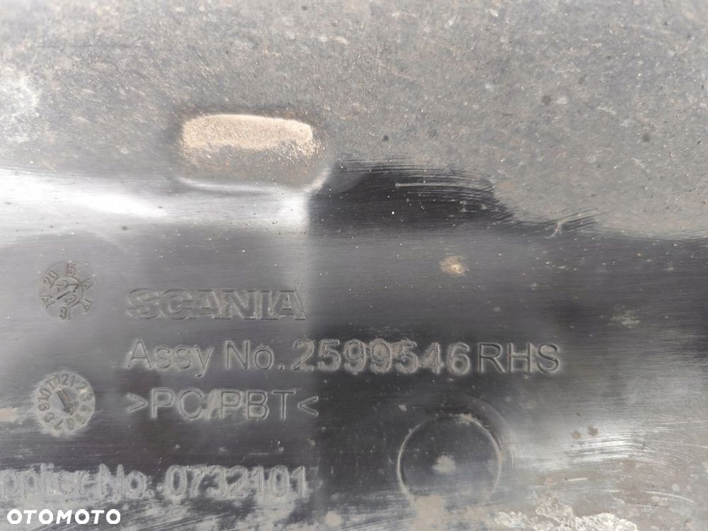 NADKOLE BŁOTNIK SCANIA NEXT GEN 2599546 RHS - 2