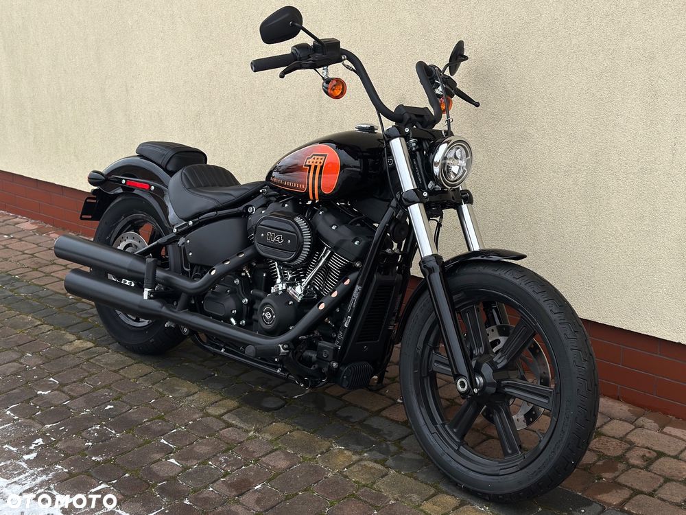 Harley-Davidson Softail Street Bob