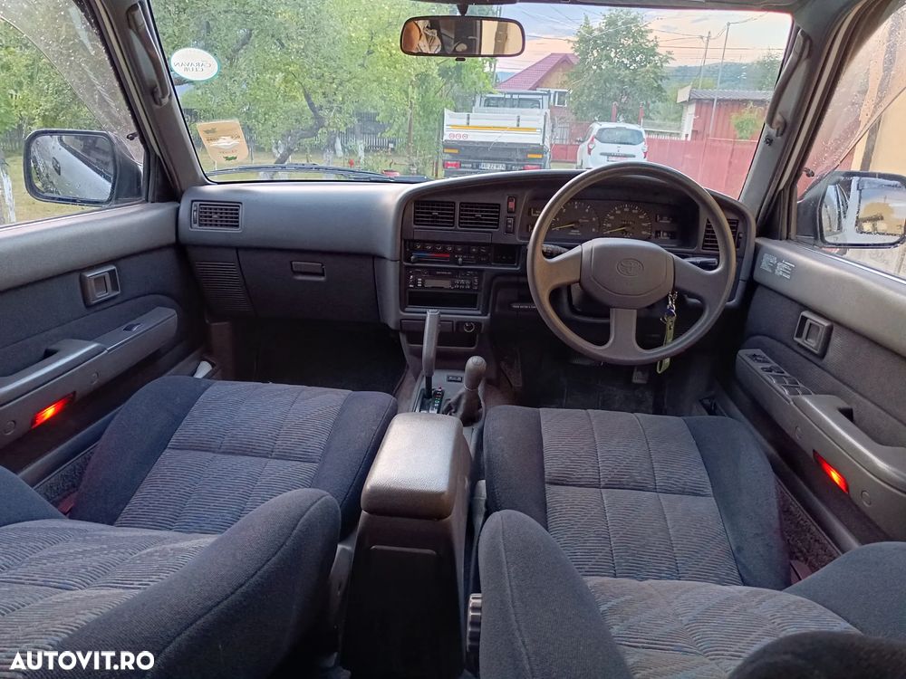 Toyota Hilux - 6