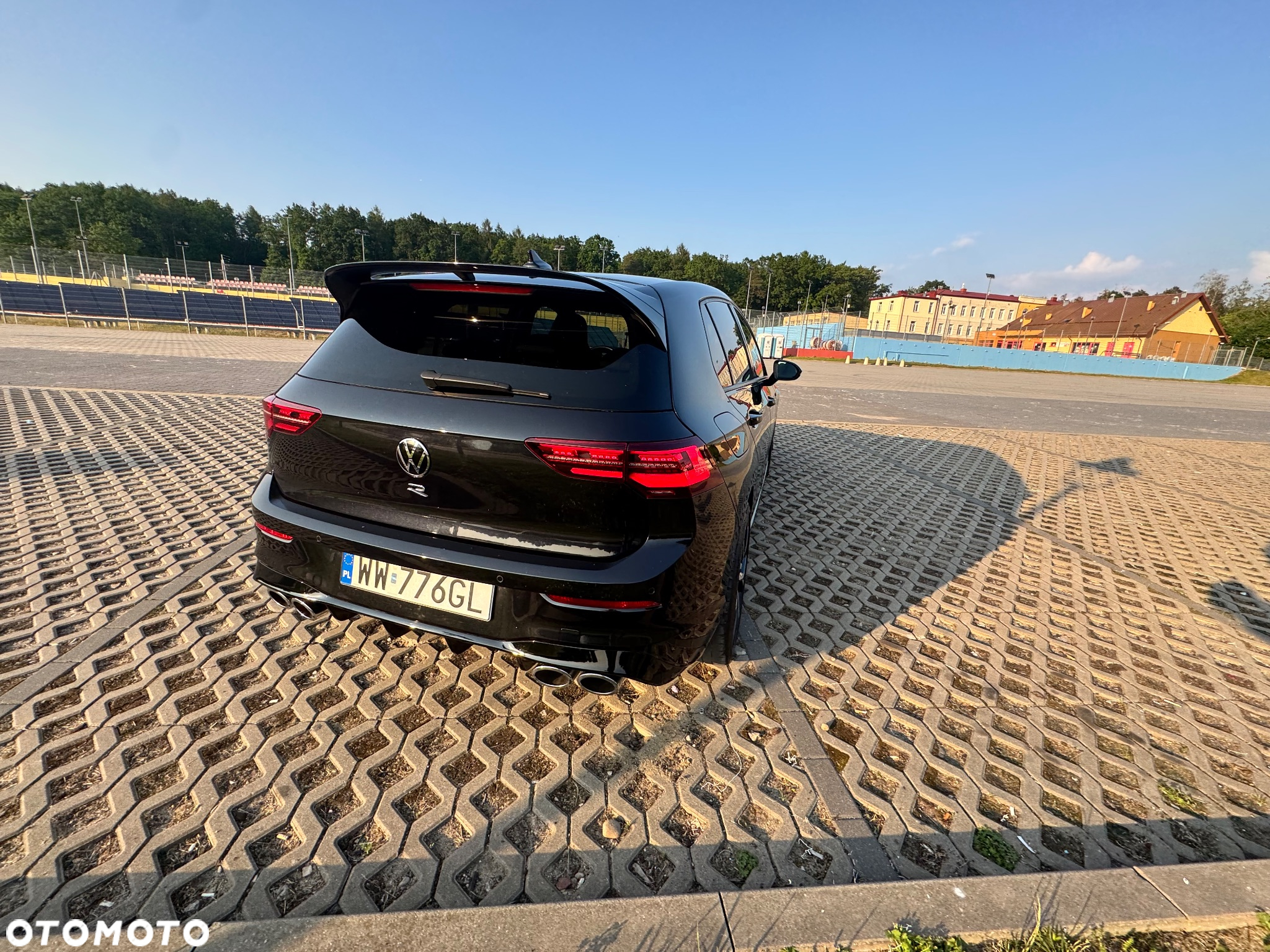 Volkswagen Golf VIII 2.0 TSI 4Motion R DSG - 15