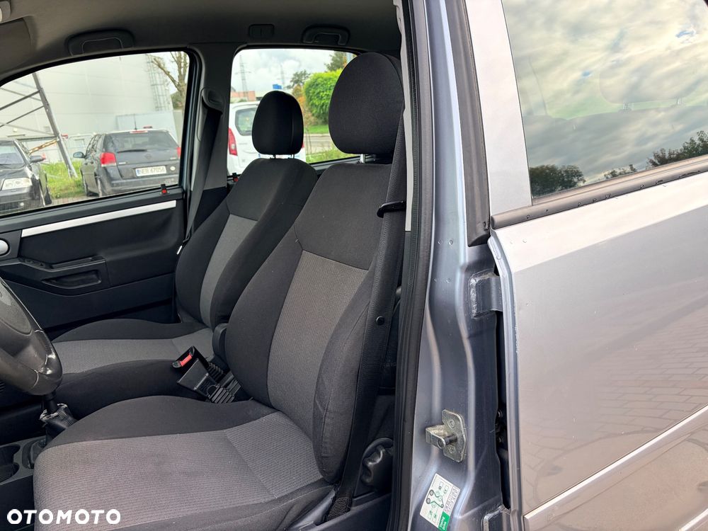 Opel Meriva - 10