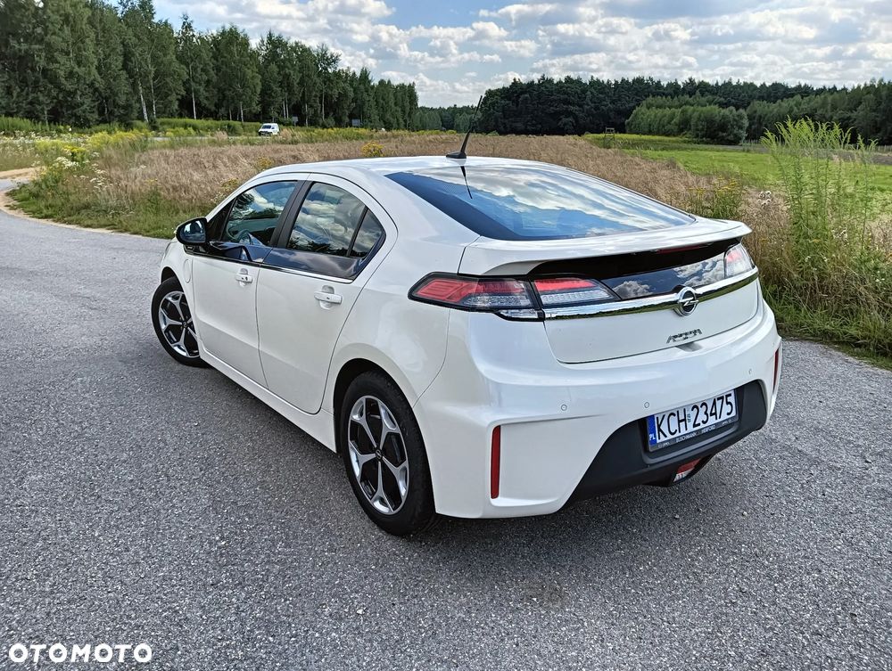 Opel Ampera - 3