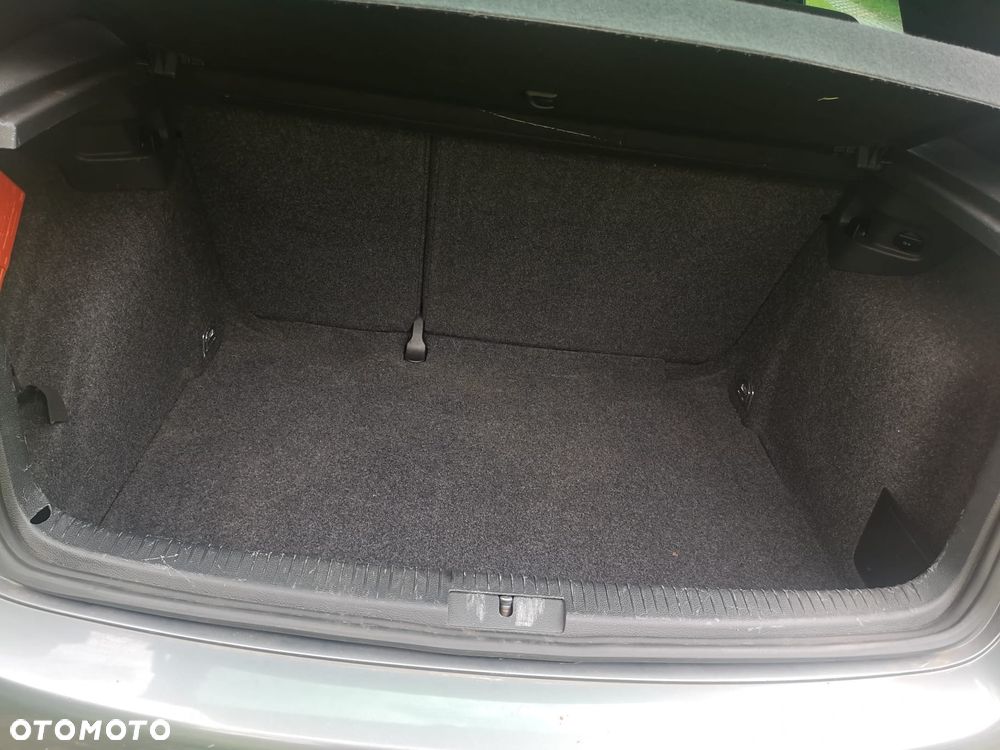 Volkswagen Golf 1.4 TSI GT Sport DSG - 4