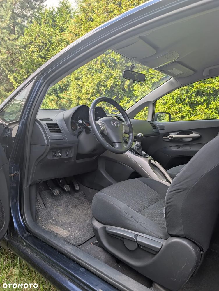 Toyota Auris 1.4 VVT-i Luna - 25