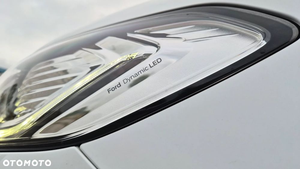 Ford Mondeo - 9
