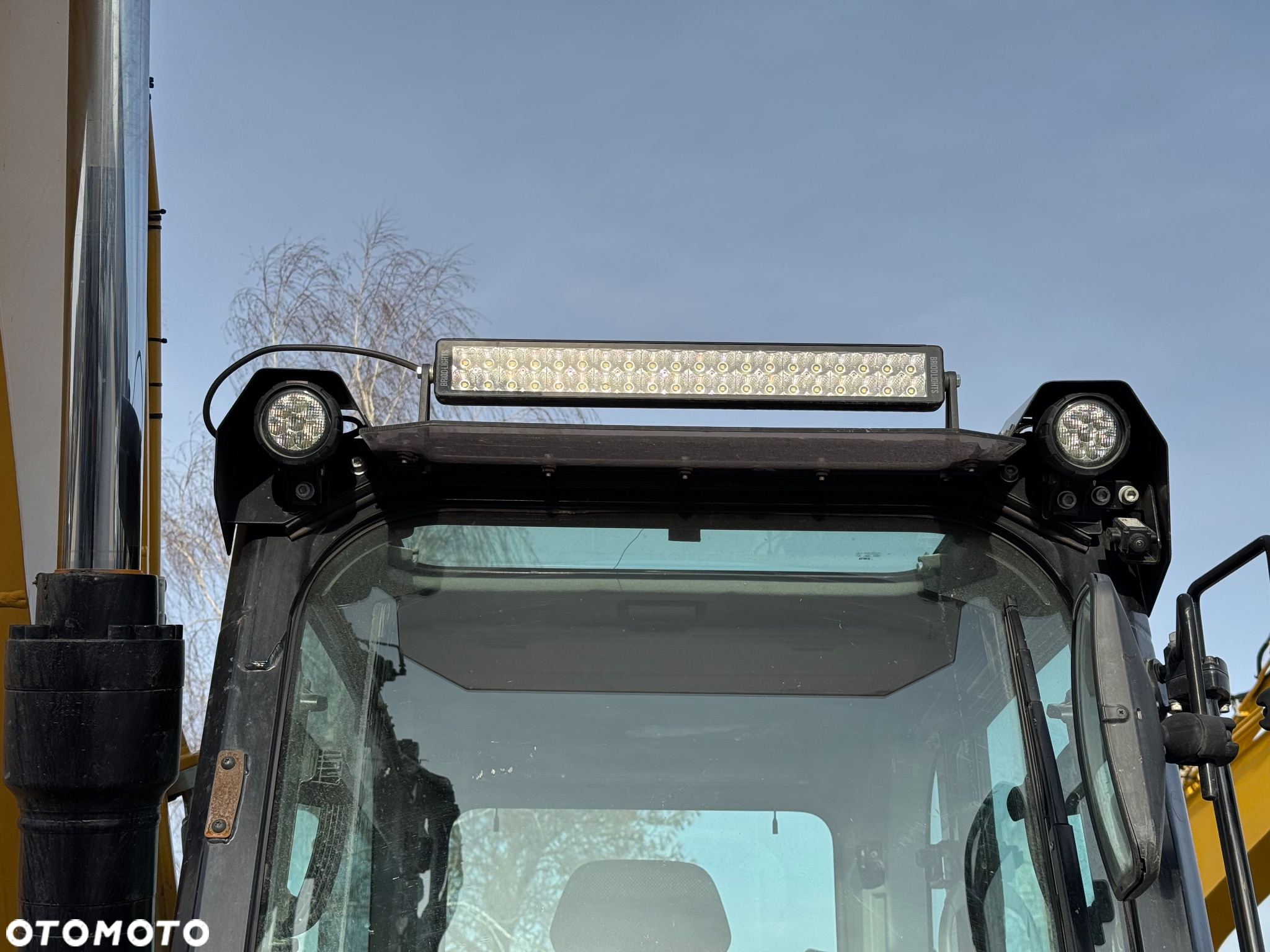 Caterpillar 320 - 10