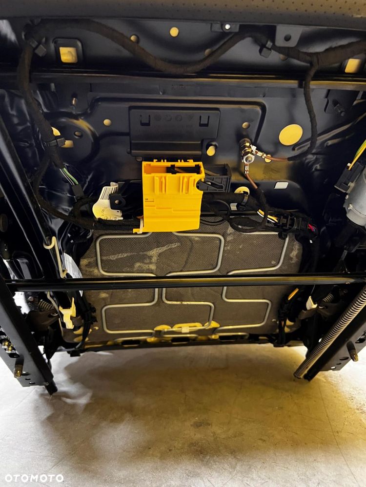 FOTELE BOCZKI KANAPA CZARNE PORSCHE 911 991 LIFT - 7