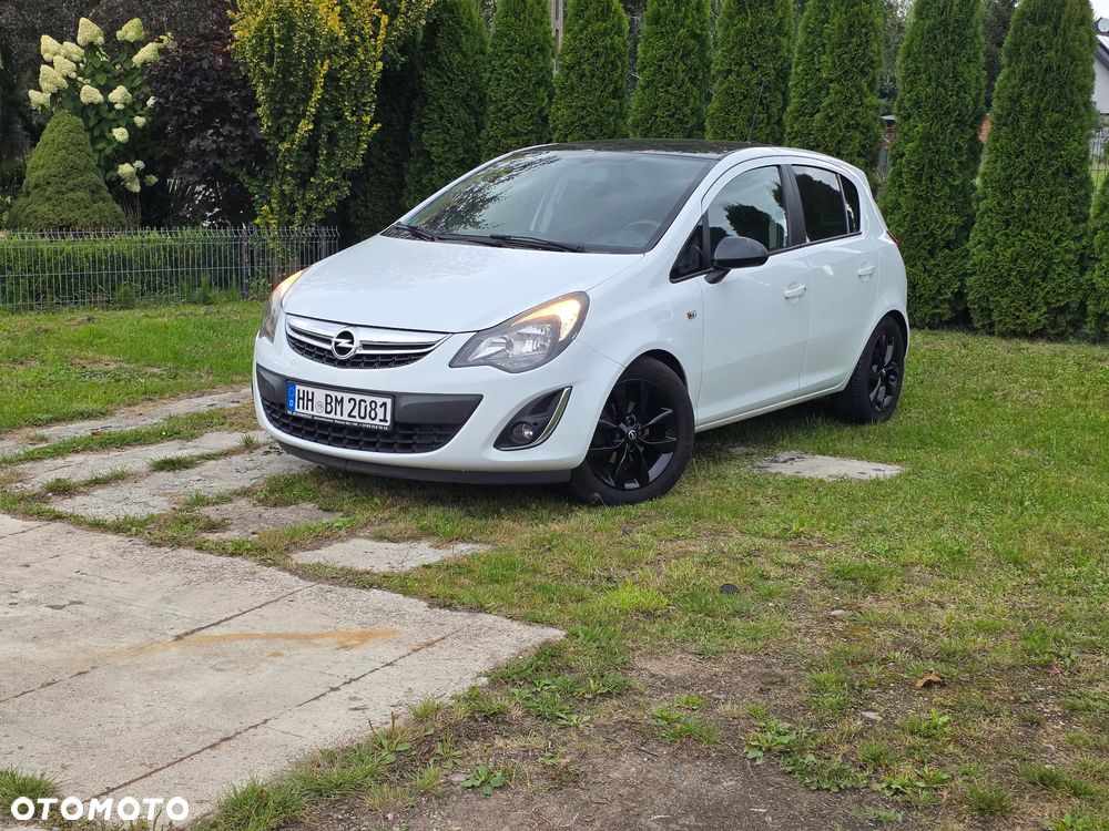 Opel Corsa 1.4 16V Color Edition - 1