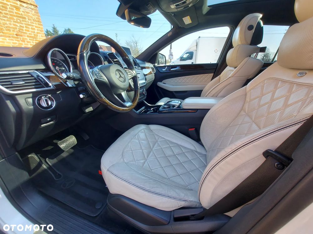 Mercedes-Benz GLE - 17