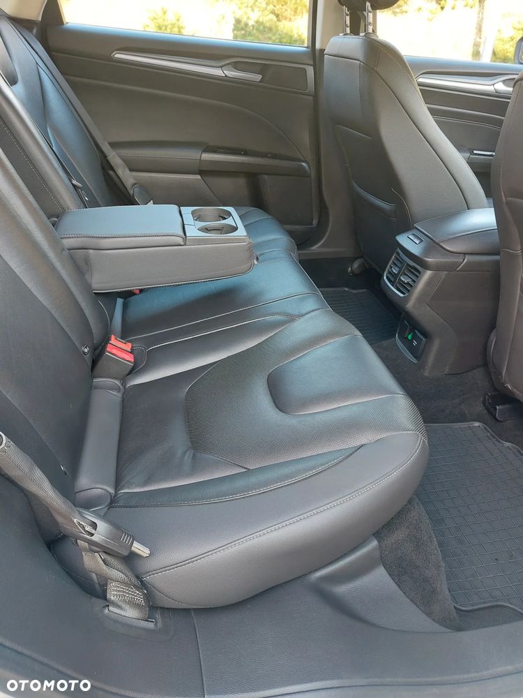 Ford Mondeo 2.0 TDCi Silver X (Amb.) - 39