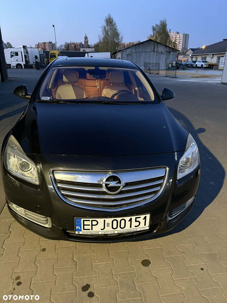 Opel Insignia 2.0 T Cosmo 4x4 - 12