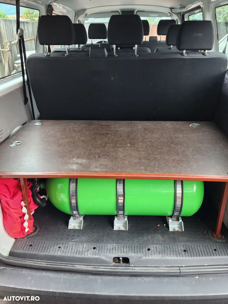 Volkswagen Transporter - 10