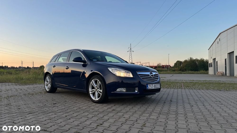 Opel Insignia - 1