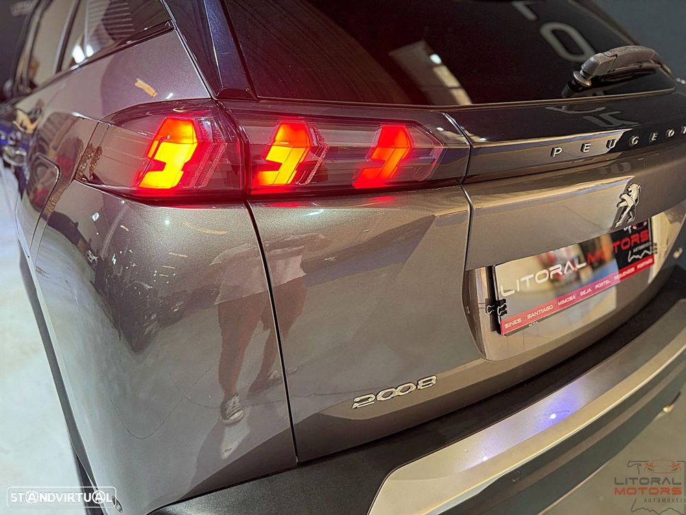 Peugeot 2008 1.2 PureTech GT - 9
