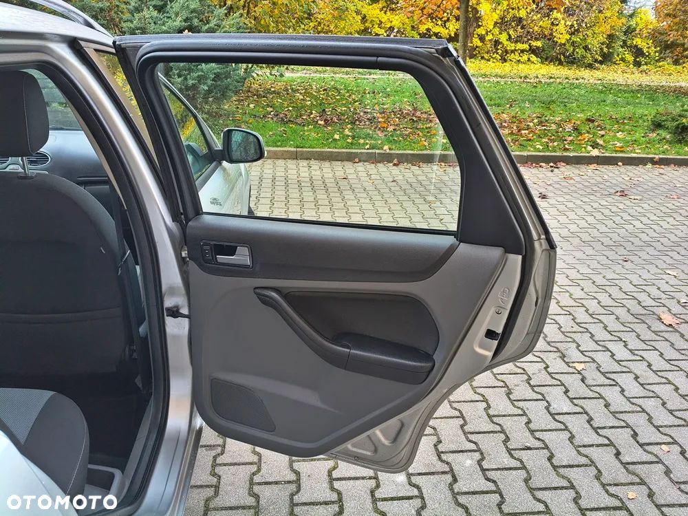 Ford Focus 1.6 16V Concept - 35