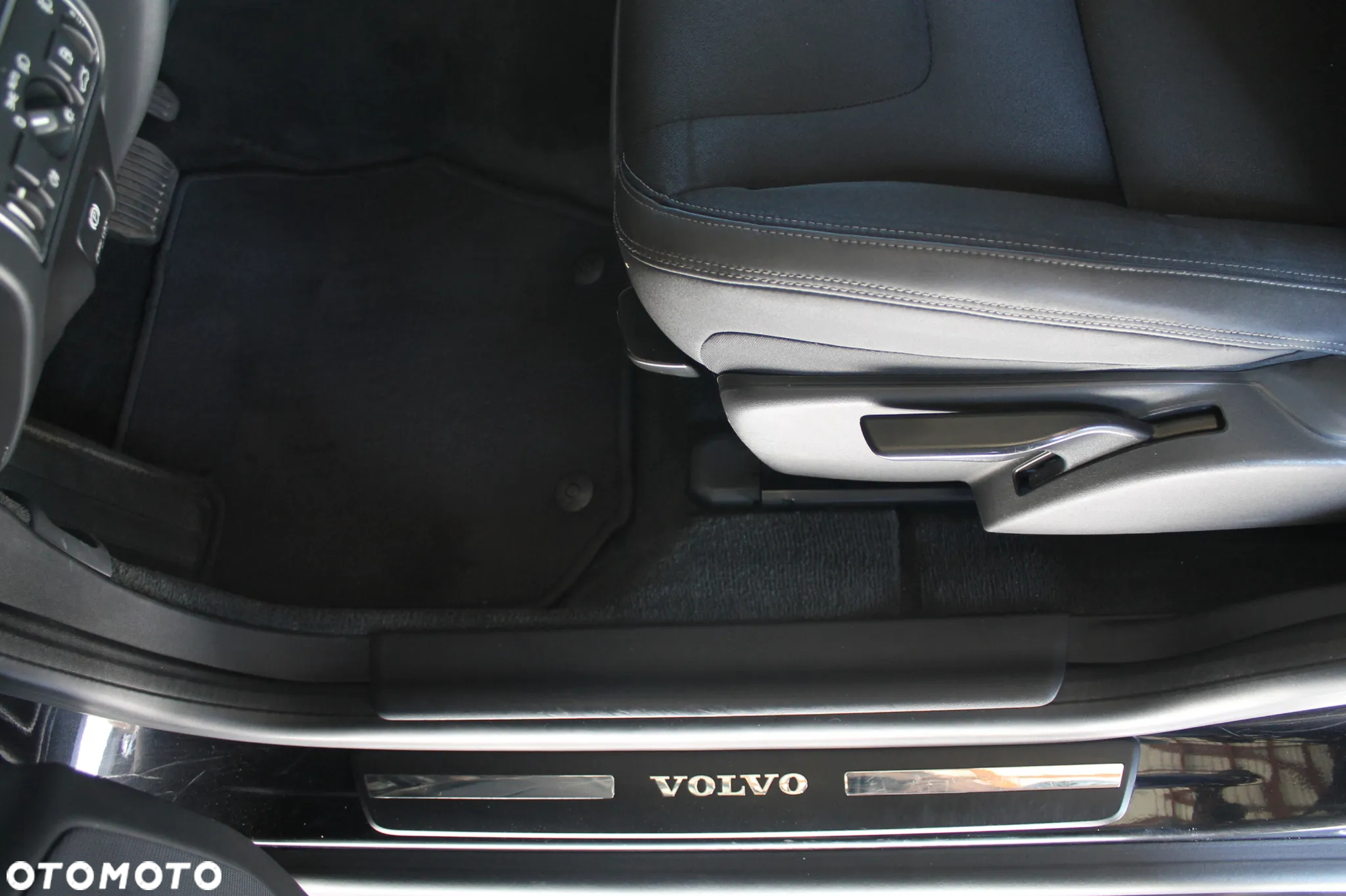 Volvo XC 60 - 9