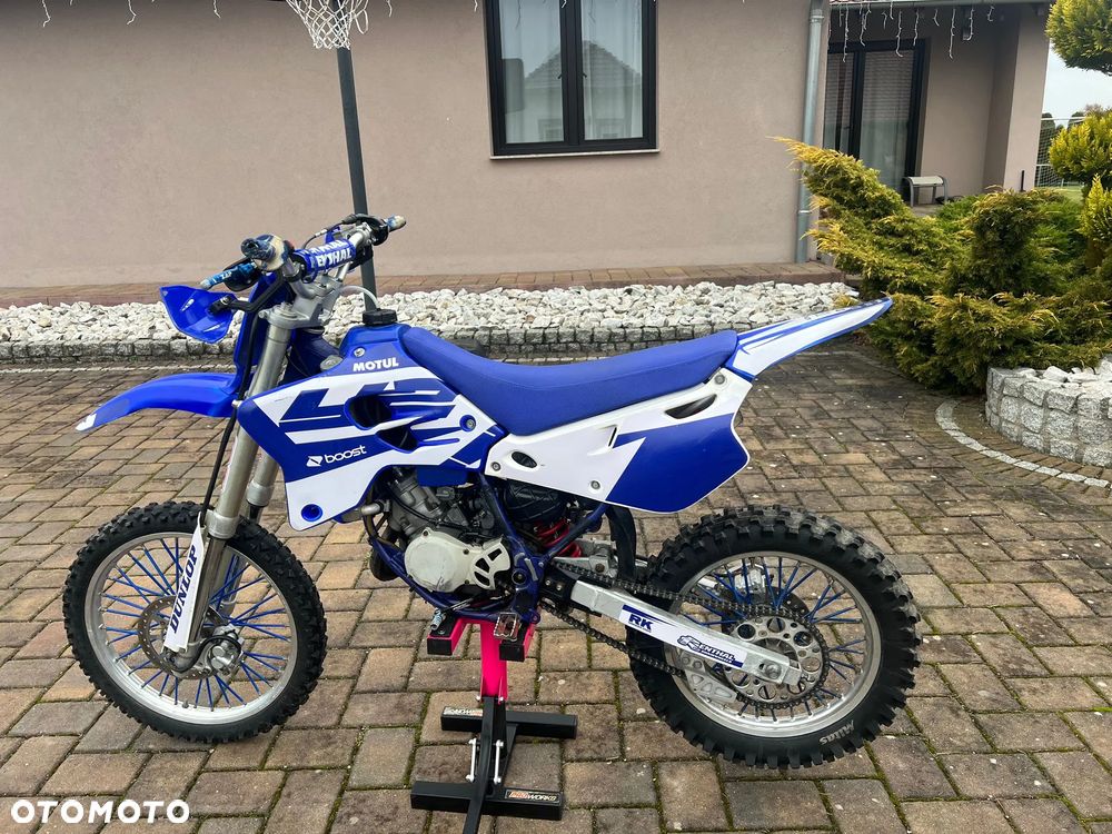 Yamaha YZ - 2