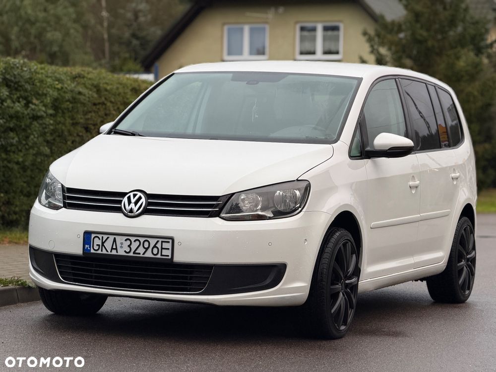 Volkswagen Touran 2.0 TDI DPF BlueMotion Technology DSG Comfortline - 4