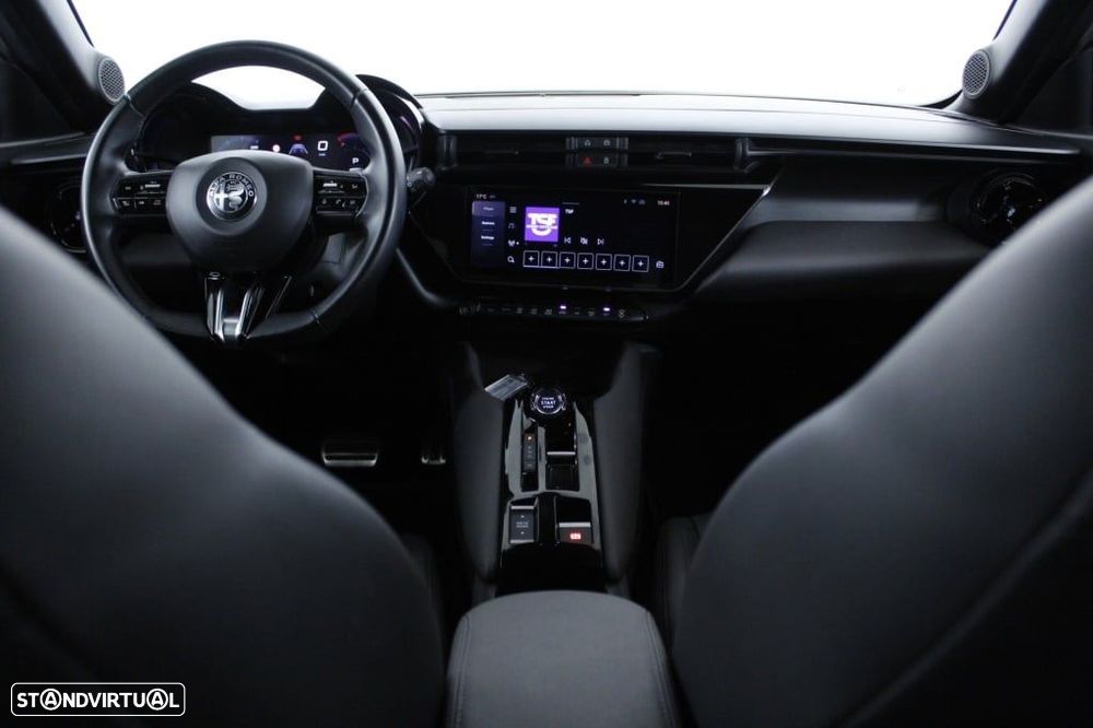 Alfa Romeo Junior 1.2 Speciale eDCT6 - 18