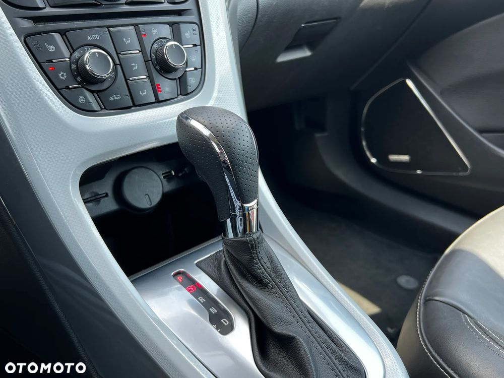 Opel Astra 2.0 CDTI Sport - 9