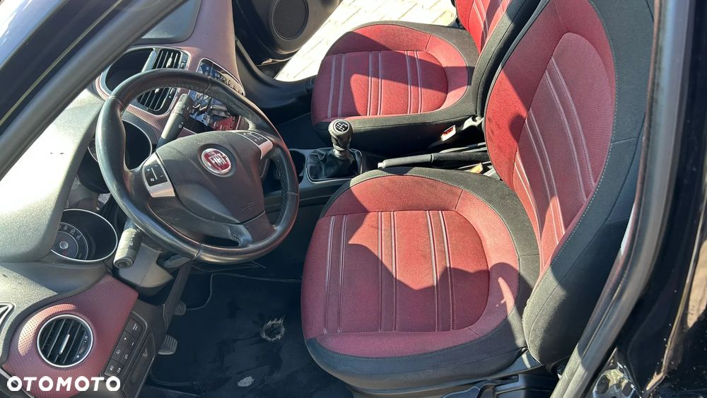 Fiat Punto Evo 1.4 8V Estiva Blue&Me - 8