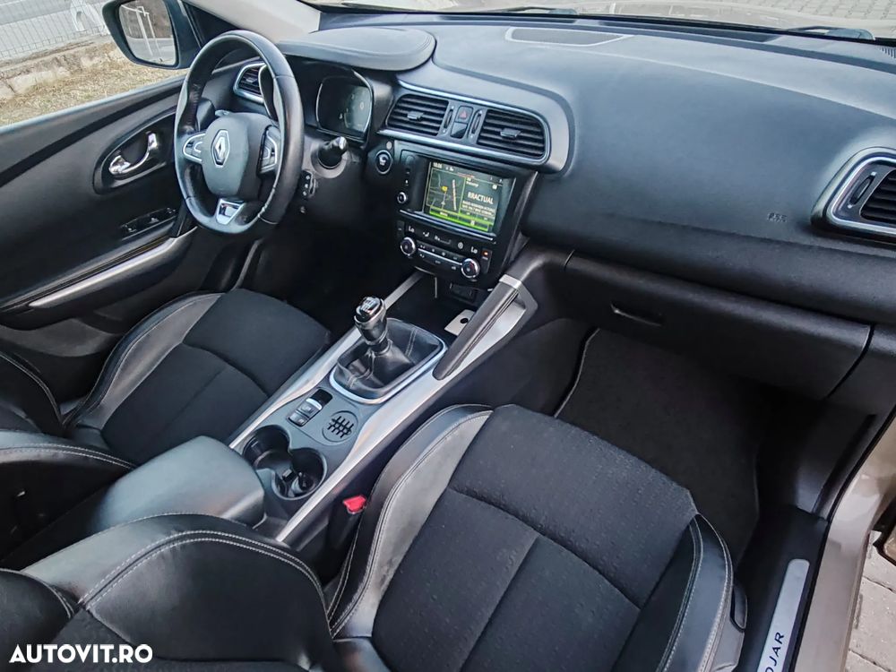 Ford Kuga 2.0 TDCi 2x4 Titanium - 9