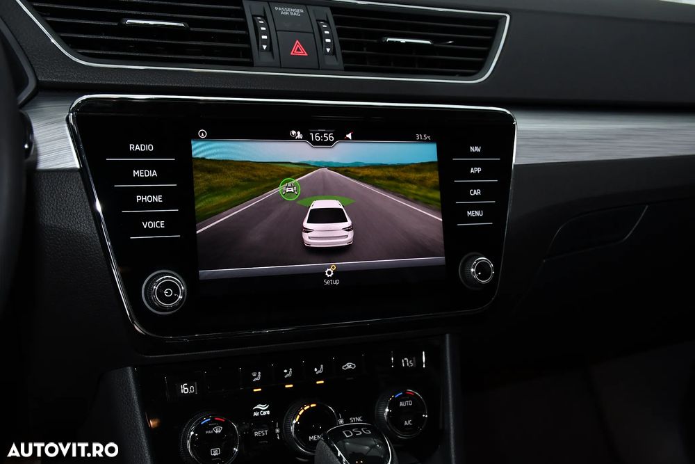Skoda Superb 2.0 TDI DSG SportLine - 17