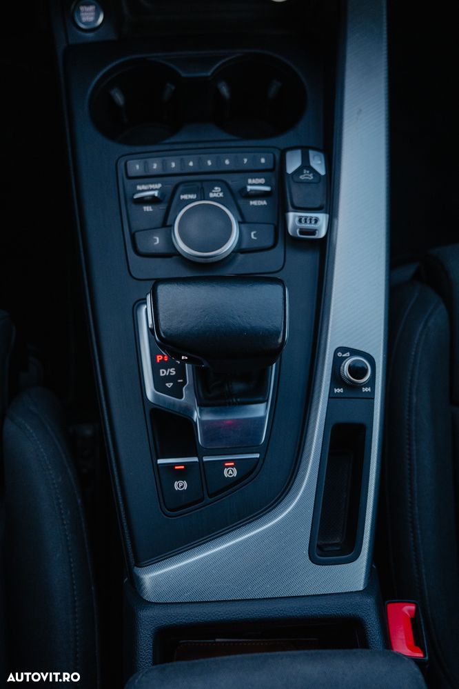 Audi A4 2.0 TDI S tronic - 10