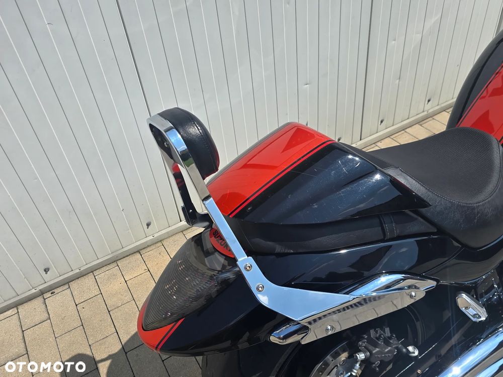 Suzuki Boulevard - 6