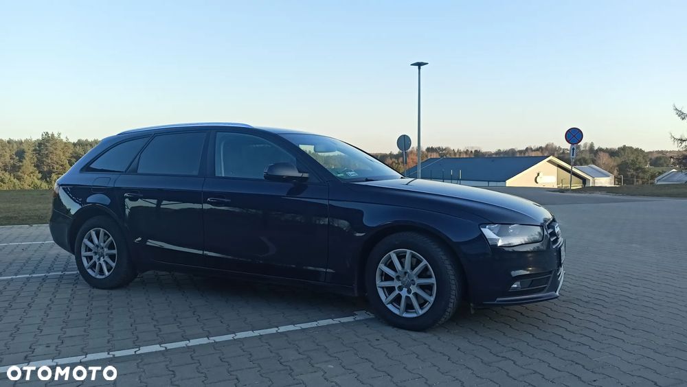 Audi A4 Avant 2.0 TDI DPF multitronic Attraction - 7