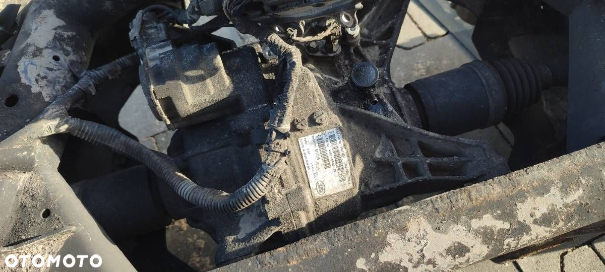 MOST TYŁ WÓZEK ZAWIESZENIE BELKA ZWROTNICA EVOQUE II L551 2.0 D 4WD - 4