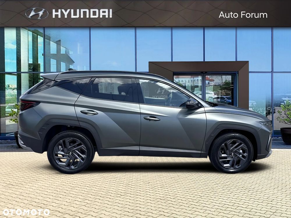 Hyundai Tucson 1.6 T-GDi HEV Smart Black 2WD - 7