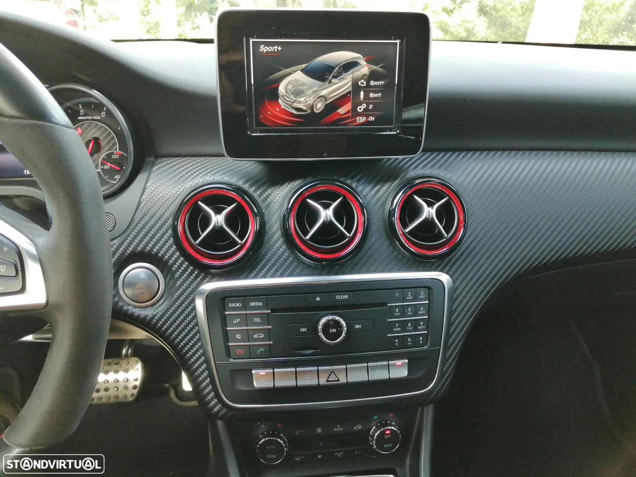 Mercedes-Benz A 45 AMG 4-Matic - 12