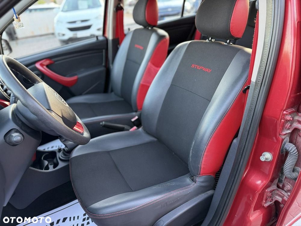 Dacia Sandero Stepway 1.6 - 14