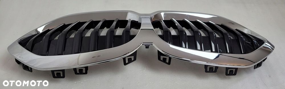 GRILL ATRAPA NERKI CHROM BMW 1 F40 2019- - 6