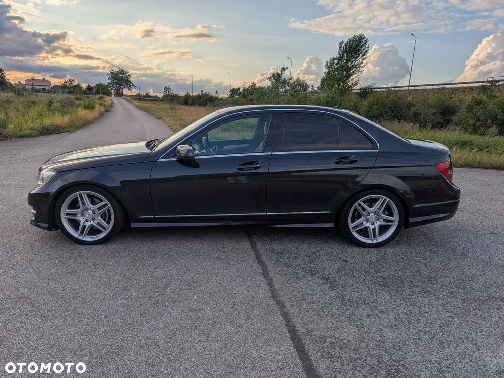 Mercedes-Benz Klasa C 350 CDI BlueEff Avantgarde - 5