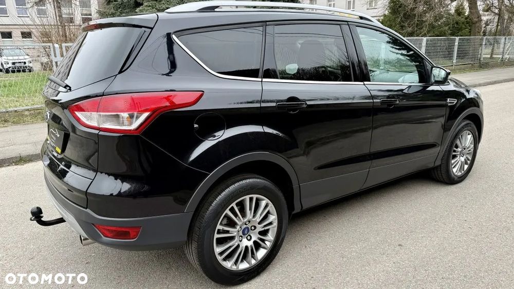 Ford Kuga 2.0 TDCi 2x4 Titanium - 6