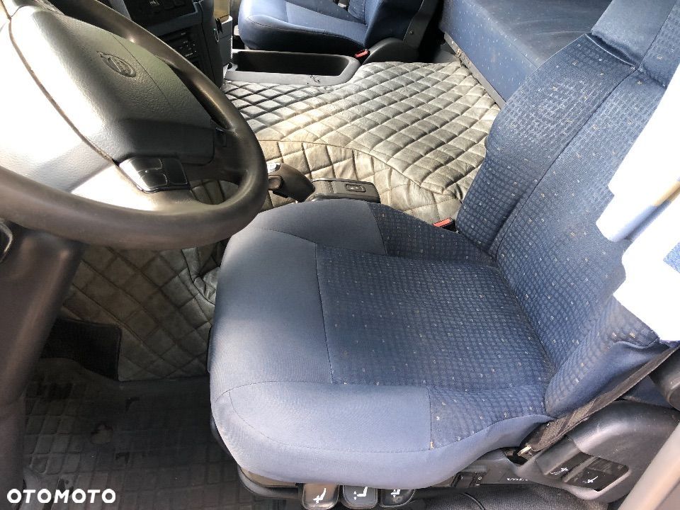 Volvo FM 440 DO BYDLA -ZYWCA - 22