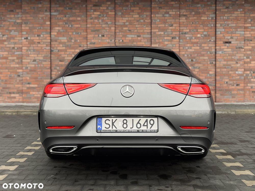 Mercedes-Benz CLS - 6