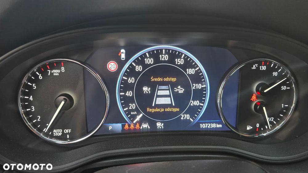 Opel Insignia 2.0 T 4x4 GSi + S&S - 24