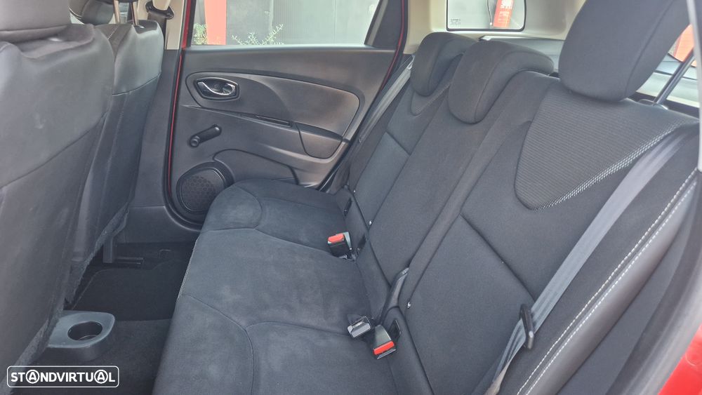 Renault Clio Sport Tourer 0.9 TCE Dynamique S - 20
