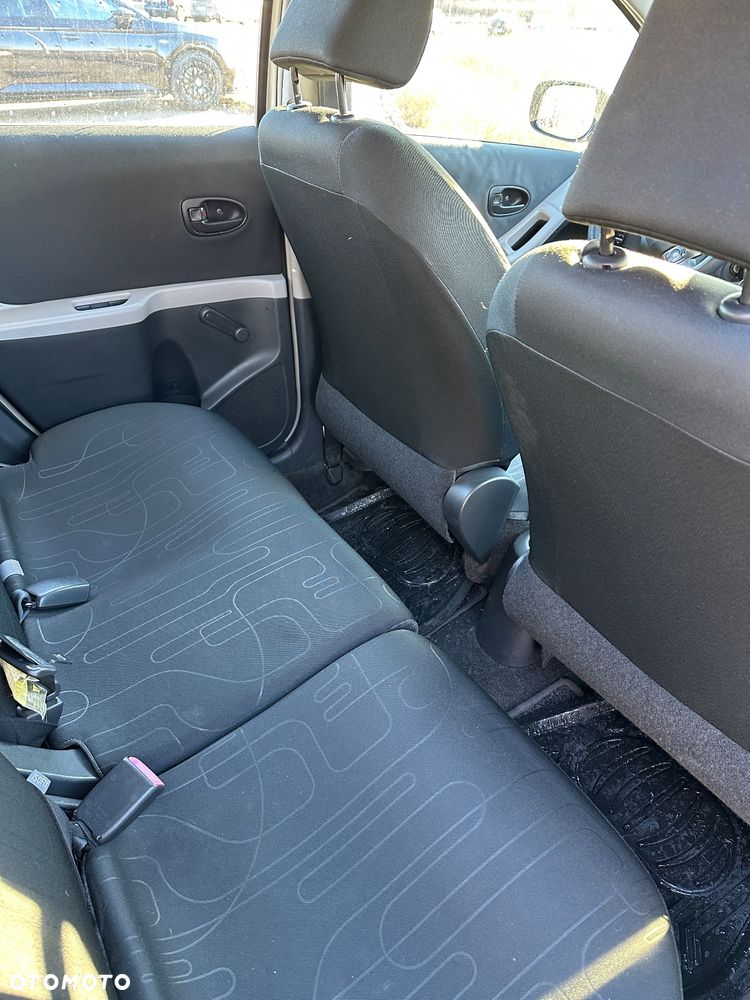 Toyota Yaris 1.33 VVT-i Sol - 10